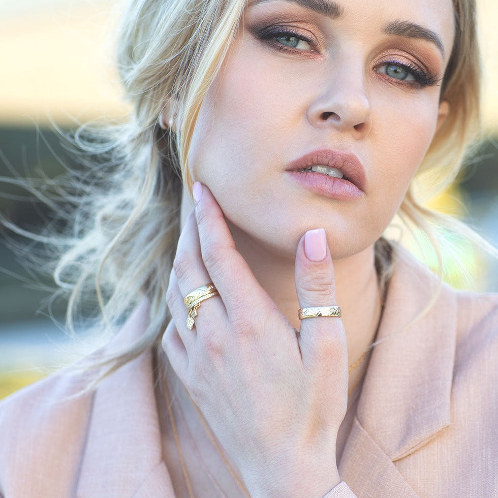 Unique diamond studded cigar band for women and men