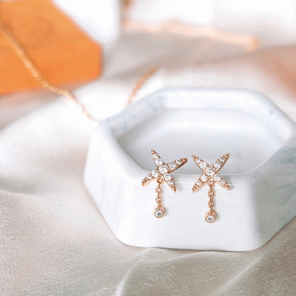 Diamond earrings for women